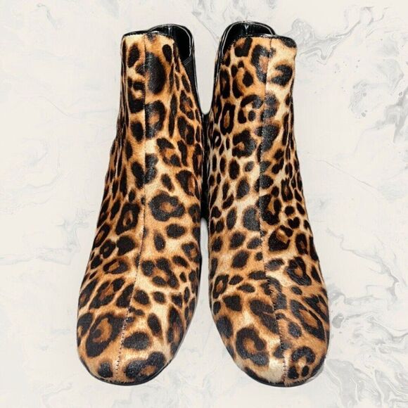 White House Black Market Cheetah Print Haircalf Heeled Bootie Women’s Size 8M - Picture 2 of 9